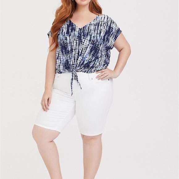 torrid Tops - Torrid BLUE TIE-DYE CHALLIS TIE FRONT DOLMAN Cropped TOP Blouse coastal L/0